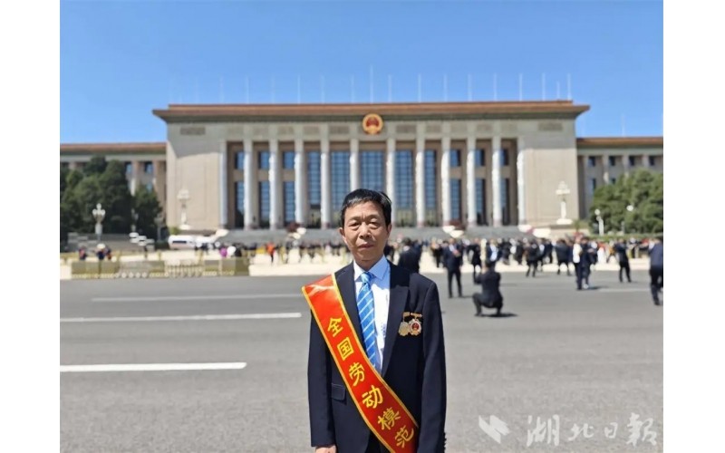 全國勞模盧志軍：為國守糧綻放人生光彩